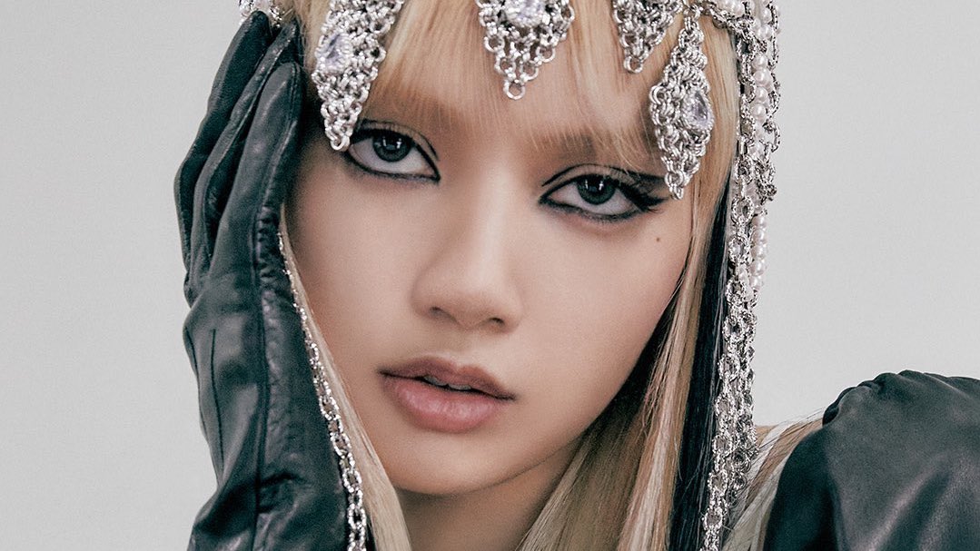 the queen of teasers