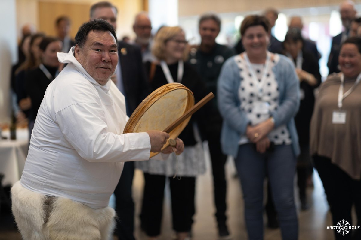 It's always a good idea to have drum dancing to get the party going! 🕺💃🥁

#ArcticCircleNuuk 🇬🇱