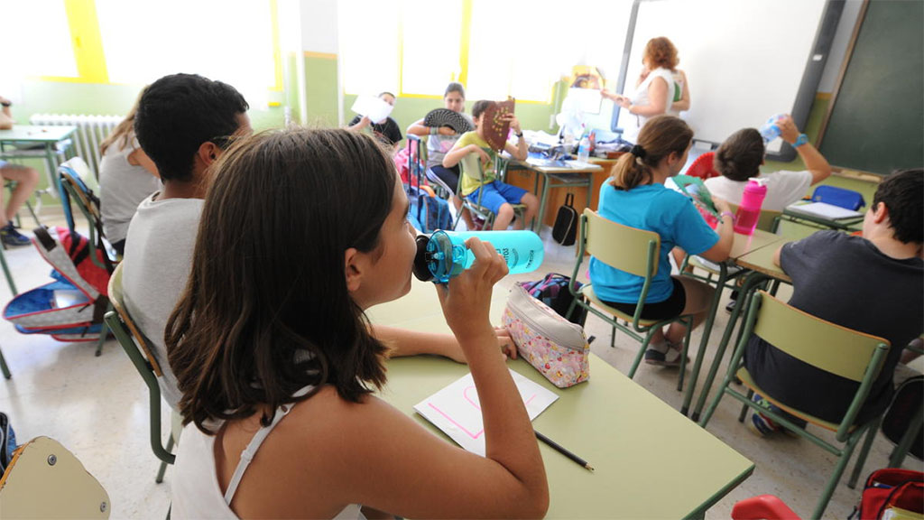 Las aulas vuelven a arder
radioencadenada.org/index.php/las-…