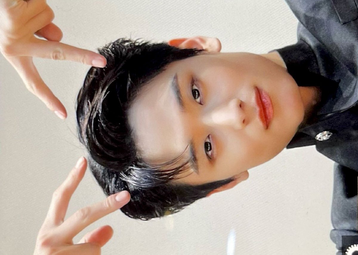 KISSYJEONS's tweet photo. ^•ﻌ•^ https://t.co/Y1ifbwWqNR