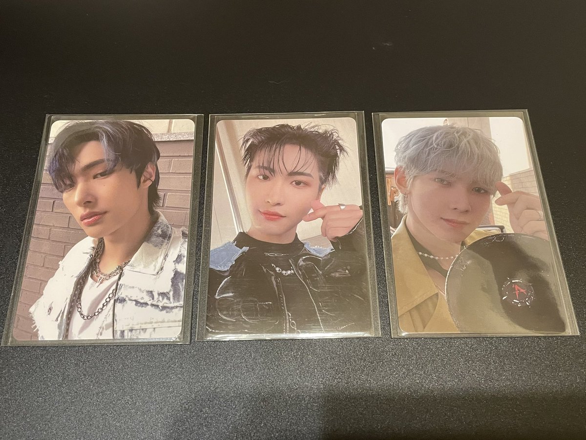 im19990330's tweet photo. ATEEZ アチズ トレカ FC特典 盤 交換

譲：ソンファ ミンギ

求：ホンジュン https://t.co/pk63x4FQHJ