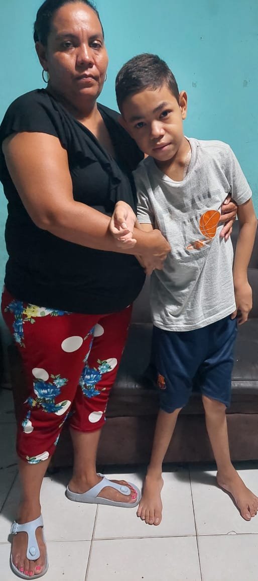 otiliafuentes's tweet photo. Buenos dias amigos, necesitamos ayuda para transporte de Jose Manuel tiene que viajar 3 días extras esta semana y 3 días extra la otra, para examenes. Toda ayuda es grande, no lo olvide.

Muchisimas gracias, Dios les pague por todo.

Me regalan un rt por favor. https://t.co/nBQorXUJhH