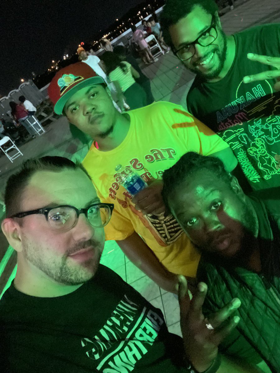 officialspo502's tweet photo. So great to see my #IAMROYALTY Fam last night. Shoutout to the @tezof2deepand and the crew for killing the World Fest. So proud of the fam. They motivate me and make me really miss doing music. 
@tezof2deep 
@2ExclusiveSemi 
@PeterWesley22 
@dirtydomb 
@FuriousFloyd https://t.co/g7OH8LfbJt