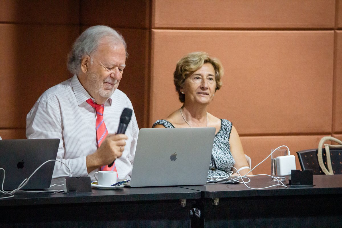 🔔 ¡Ya inicio la II Convención Iberoamericana de Rectores y Líderes Académicos de Educación Superior a Distancia Virtual!

Sigue el evento paso a paso a través de este hilo🧵👇🏾,  
#LíderesPorLaEducaciónADistanciayVirtual   

Conoce más sobre el evento: 🔗 eventos.unad.edu.co/rectoria/2022-…