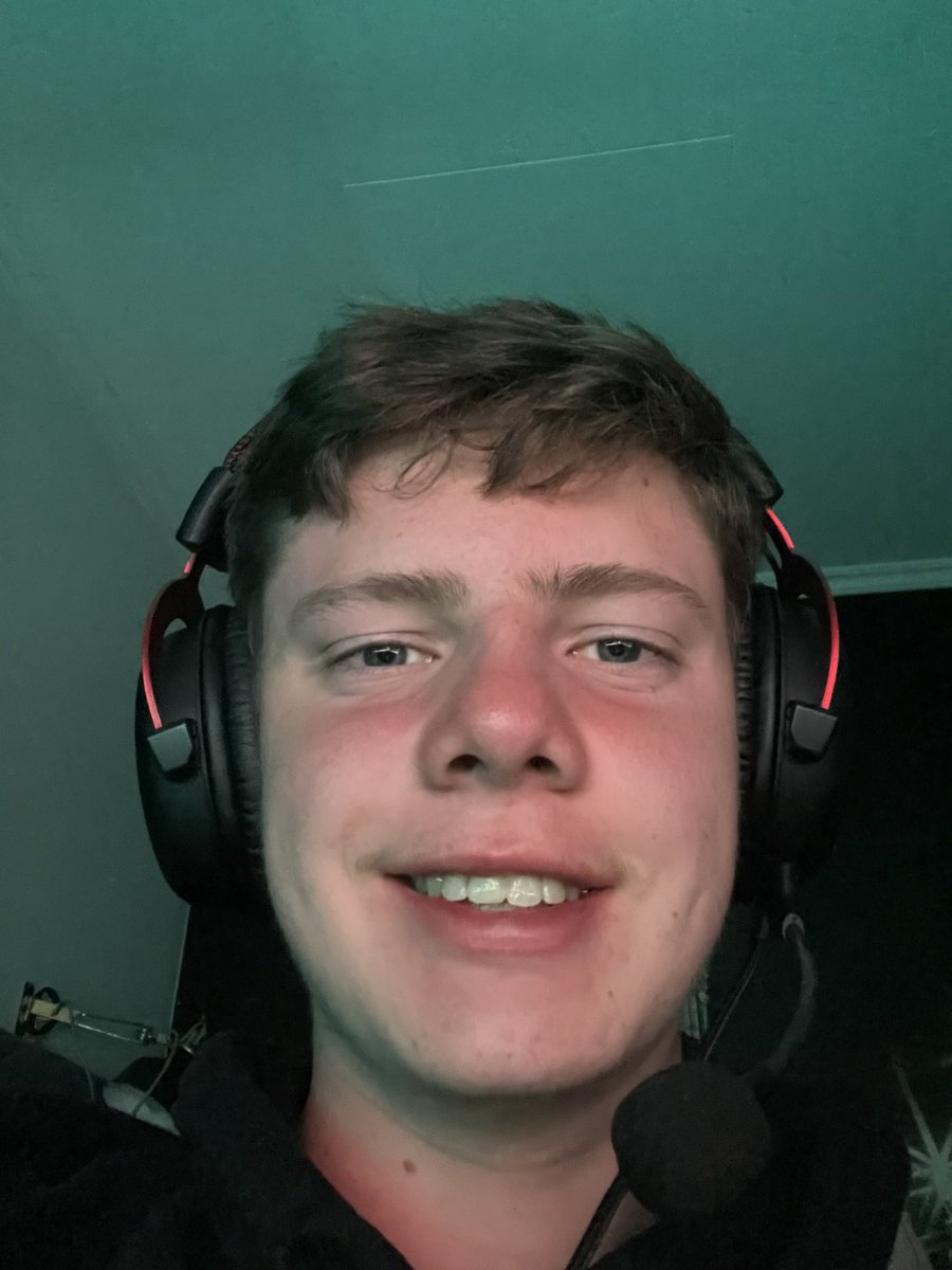 perekles tweet media