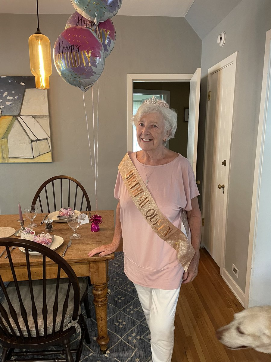 Dr Deborah Harkness (PhD, LHD) tweet media