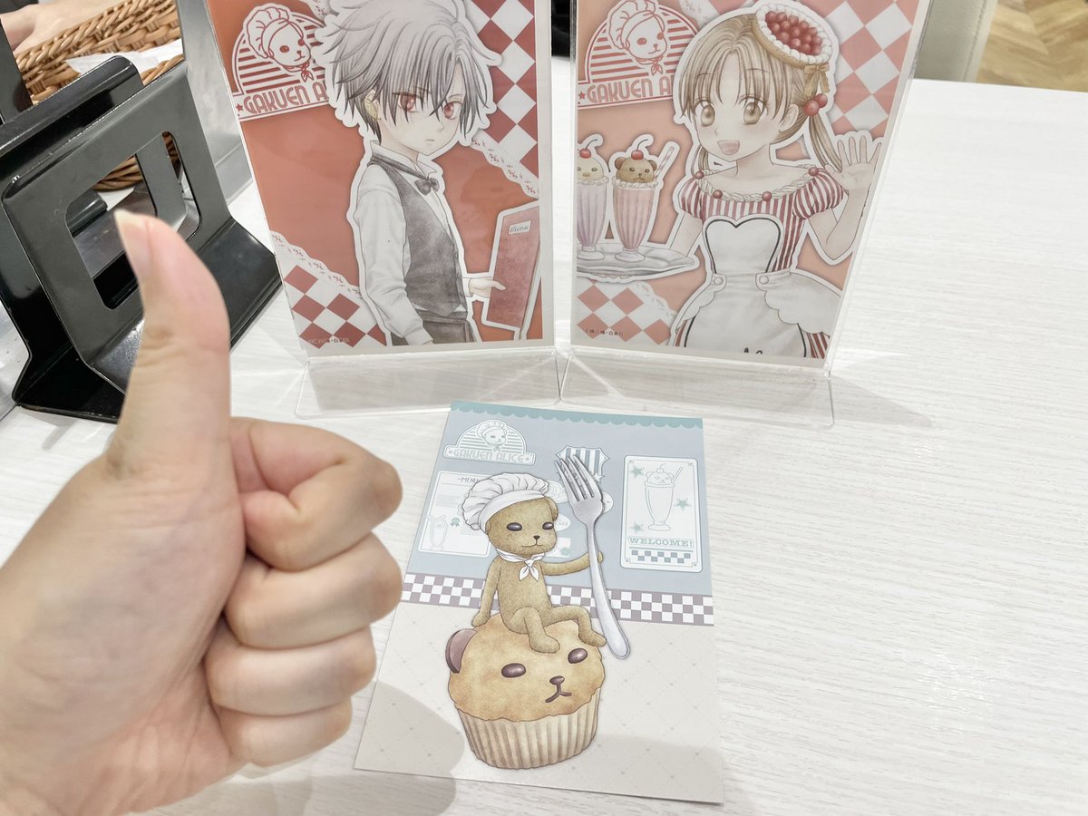 1回目のお席がなつみかん席で2回目がほたみか席だったよ。

一緒に行ってくだすった柏さんの棗さんの引きが良すぎて実現した3連棗さんと鳴海が連れてきてくれたなつみかんです。
(ちなみに私は翼パイセン率がすごくて3連翼パイセンが実現しました。) 