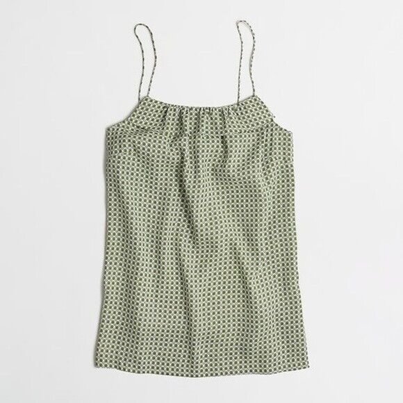 m2monahan's tweet photo. So good I had to share! Check out all the items I'm loving on @Poshmarkapp #poshmark #fashion #style #shopmycloset #jcrew #jcrewfactory #tommyhilfiger: https://t.co/BDGeGjVabX https://t.co/3NxfkHR1m0