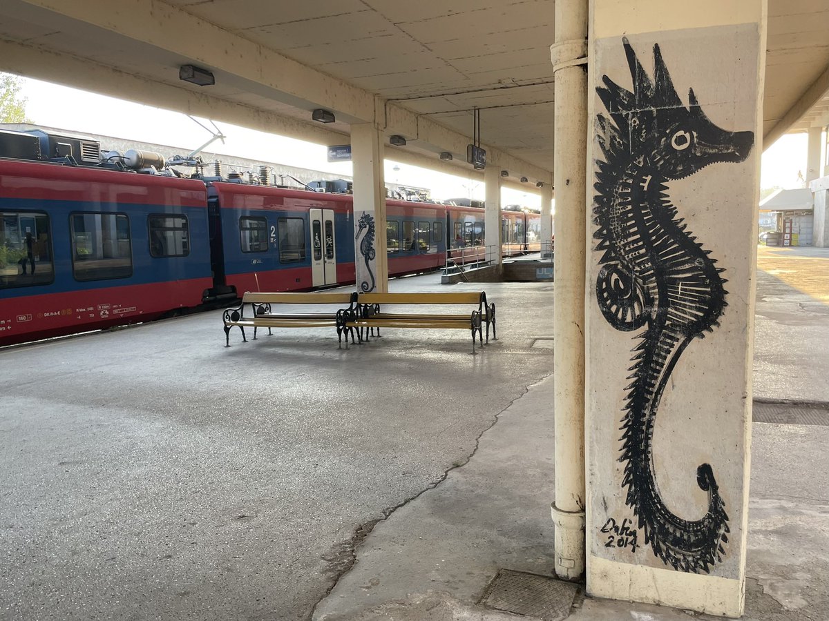 DomTulett's tweet photo. Our longest day train of the trip, from Belgrade to Niš, with its station seahorses, Roman ruins and tower of skulls. Something for everyone there #Serbia #TopBunk #travelwithkids https://t.co/lDexBVspBR