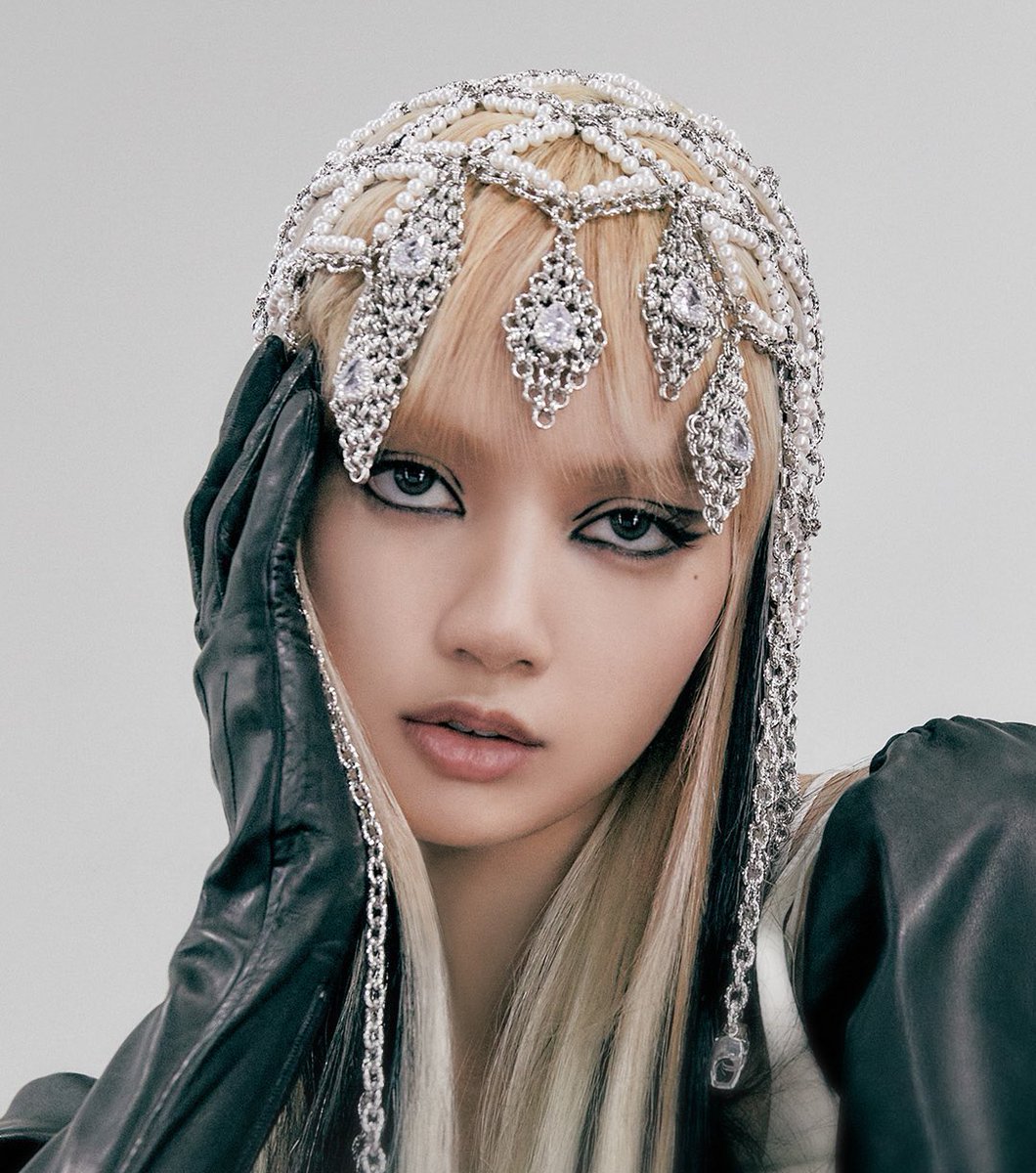 Joo Ruju Lim Poker Lilies VOTE LISA FOR VMA On Twitter RT joo-ruju-lim-poker-lilies-vote-lisa-for-vma-on-twitter-rt
