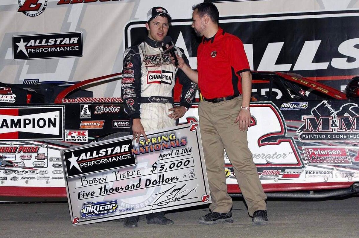 Turn5TurnAround's tweet photo. Bobby Pierce is interviewed by Dustin Jarrett after his first Eldora Speedway win in 2014
(Jim DenHamer Photo) https://t.co/JTlkgS1IiR