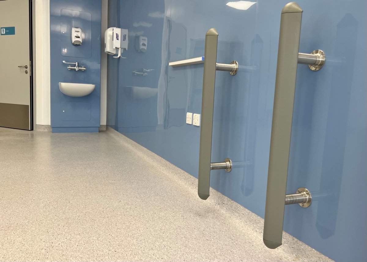 PawlingSystems's tweet photo. Our BL-30 Bed Head Protectors installed with our extended bracket option at Airedale General Hospital in West Yorkshire. Colour Chosen - Vaporize.

#construction #wallprotection #nhs https://t.co/MiQJtwH7X5