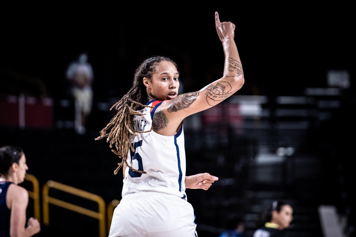 usabasketball's tweet photo. 200 days. Bring BG home. 🤍 #WeAreBG https://t.co/HVEcsEbbMX