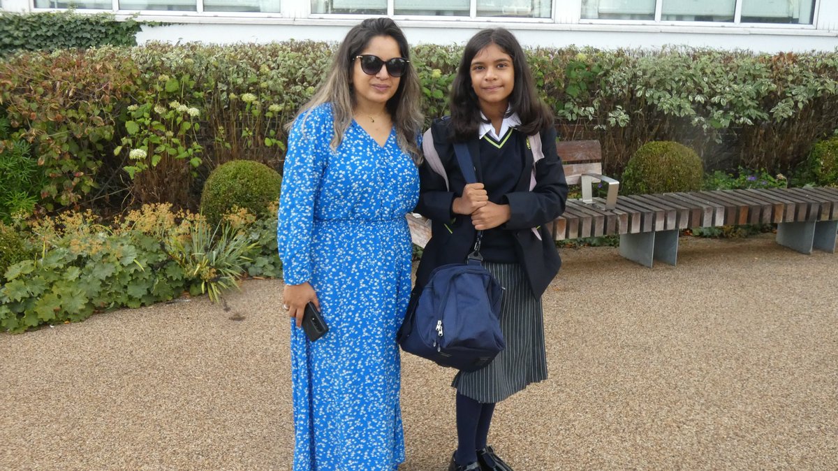 #proudfaces all round today <a href="/CroydonHigh/">Croydon High School</a> as the adventure begins!