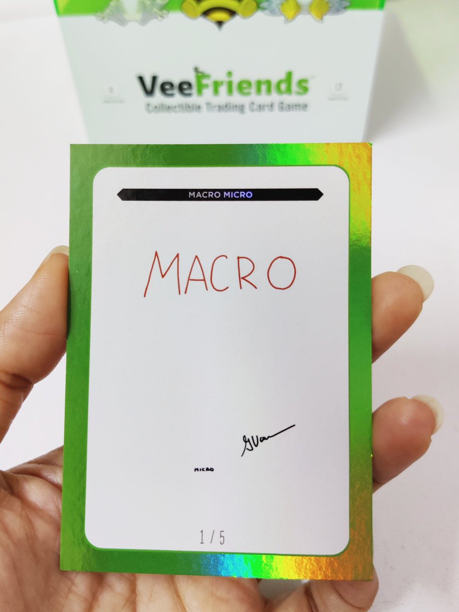 How did I do #VeeFam 😱
<a href="/garyvee/">Gary Vaynerchuk</a> 🙌🏻

#NFT #veefriends #nftcollectible #collectible #card