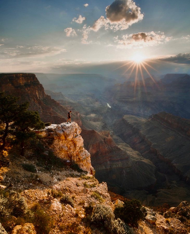 Sunrise💛
Grand Canyon national park