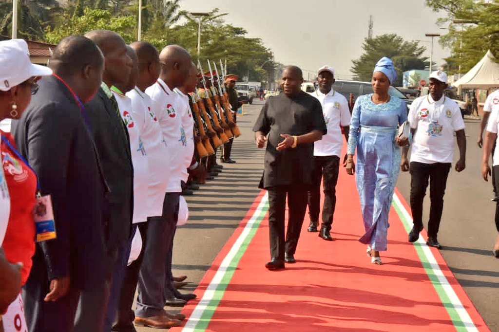RTNBurundi's tweet photo. Le chef de l'État @GeneralNeva rehausse de sa présence l'ouverture du 5ème Festival des arts et de la culture de la Communauté Est Africaine #JAMAFEST, qui se déroule au stade #Intwari en @MairieBuja du 4 au 12 septembre 2022. https://t.co/yWvSML9ckQ