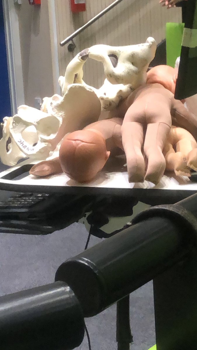 @Imperialpeople learning the #optibreech way #elevateandrotate #shoulderpress today! Any MWs or Obs missed today welcome to sign up for our next training day at Homerton 26/9/22 eventbrite.co.uk/e/physiologica… <a href="/SisterShawnRM/">Dr Shawn Walker</a>