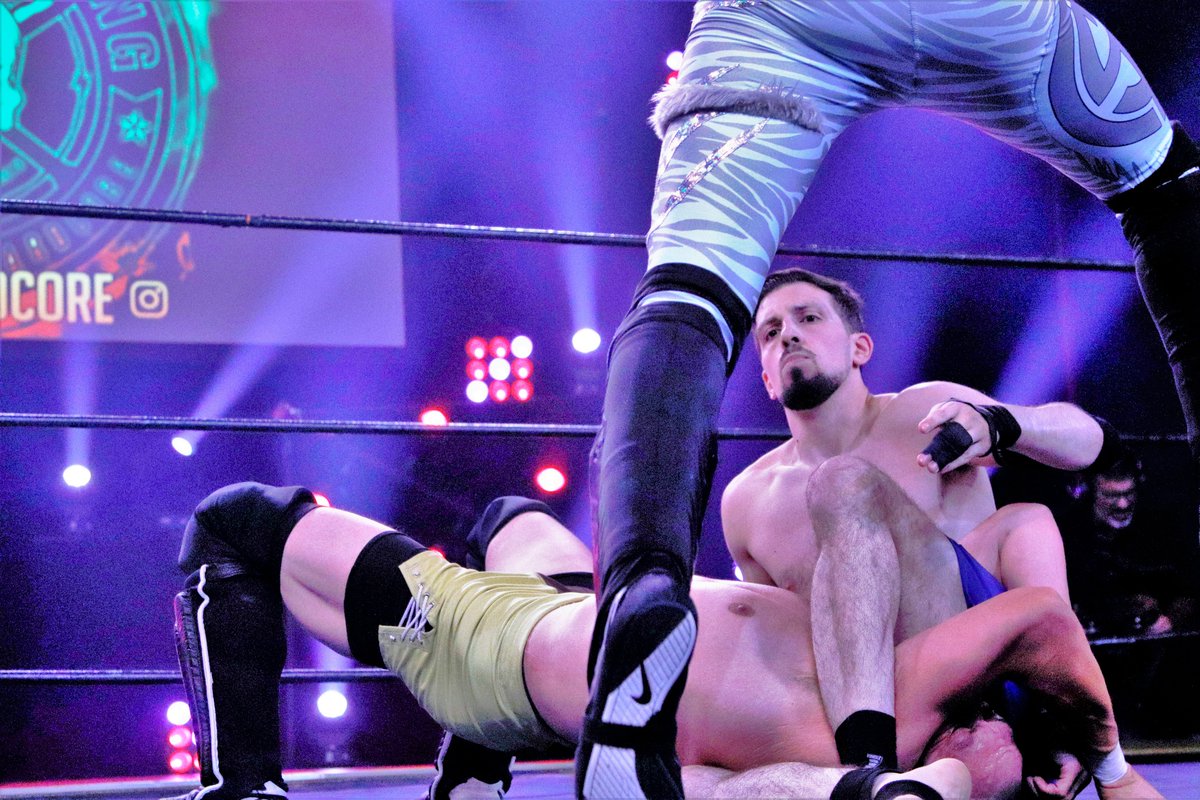 NYallthetime's tweet photo. This is what I like to call multi-tasking

📸: @thezackdelusion
(@iwshardcore @olympiamontreal)

#prowrestling #indiewrestling #luttequebec #IWS #Scaredforlife #bloodstream #judo #blackbelt #trianglechoke #submission #fightnetwork #Japanese #martialarts
#biggestiwsshowever https://t.co/o0PCyitItT