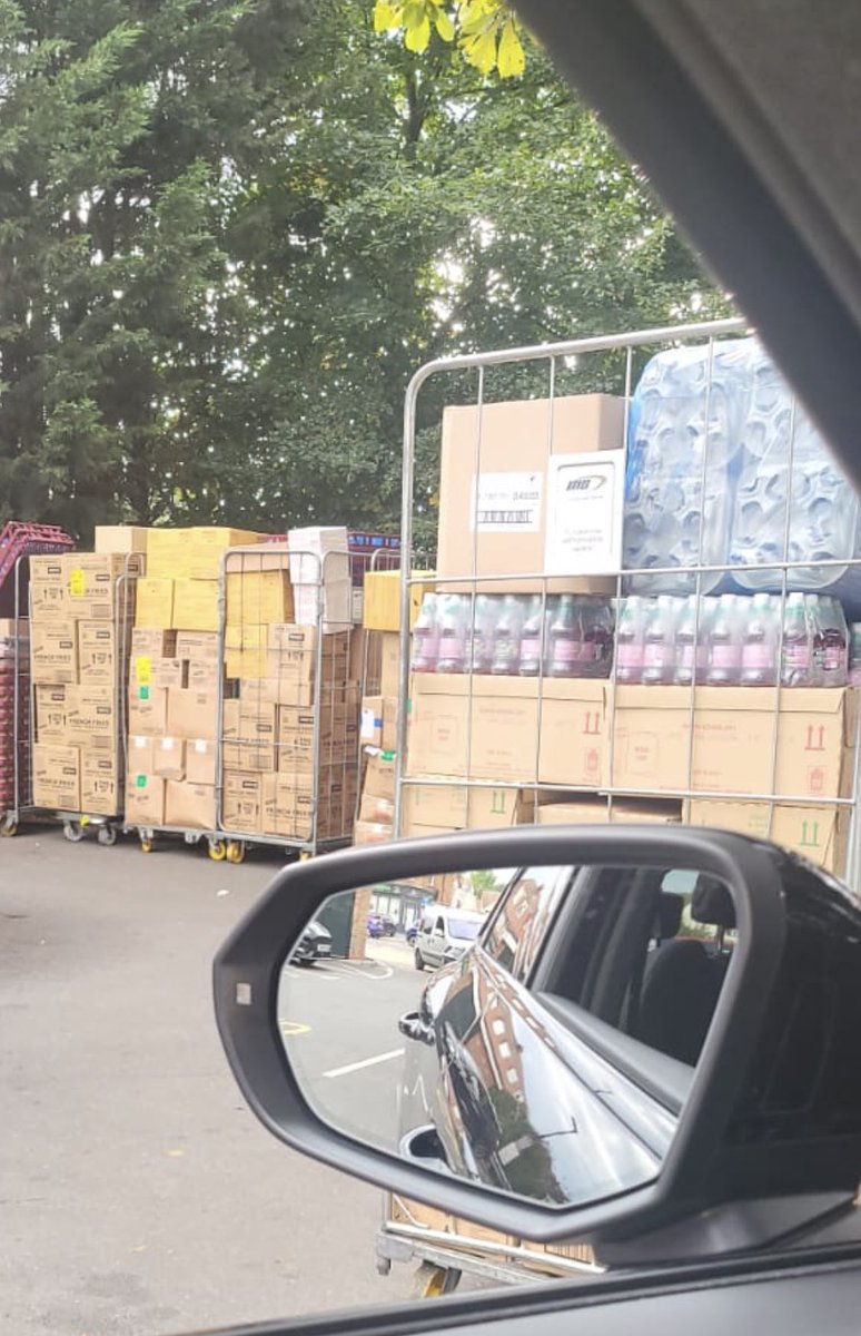 shereen_grant's tweet photo. @McDonalds food left out under a tree. Chingford. This is absolutely disgusting as customers can become sick with meats defrosting, frozen then cooked! https://t.co/Zk2XcSQSZP