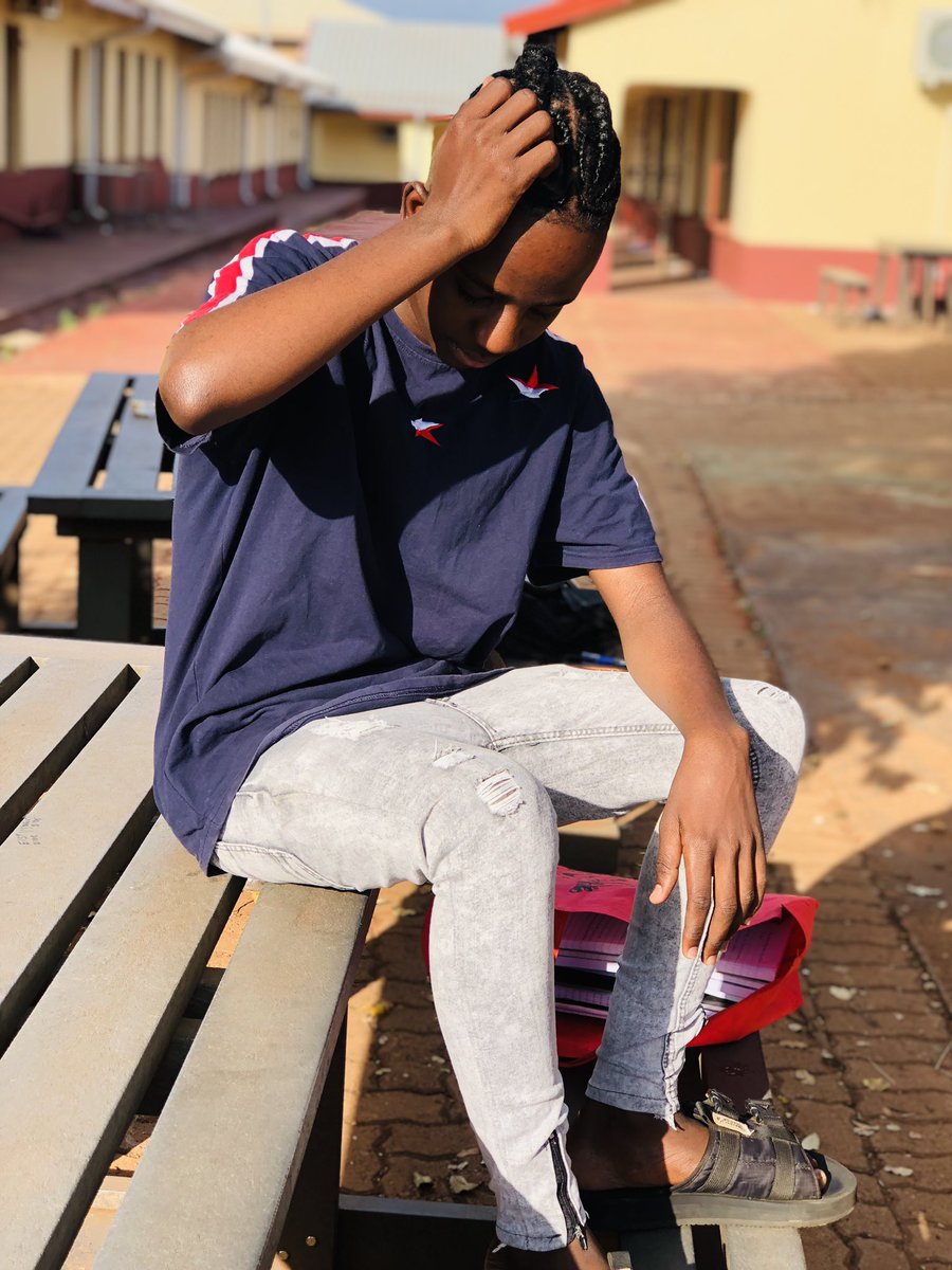 Davix011's tweet photo. i’m moving at my own pace, i donno who’s ahead of me, but we’ll meet at the top😌✌🏿📍 https://t.co/PhTdj1Uc1F