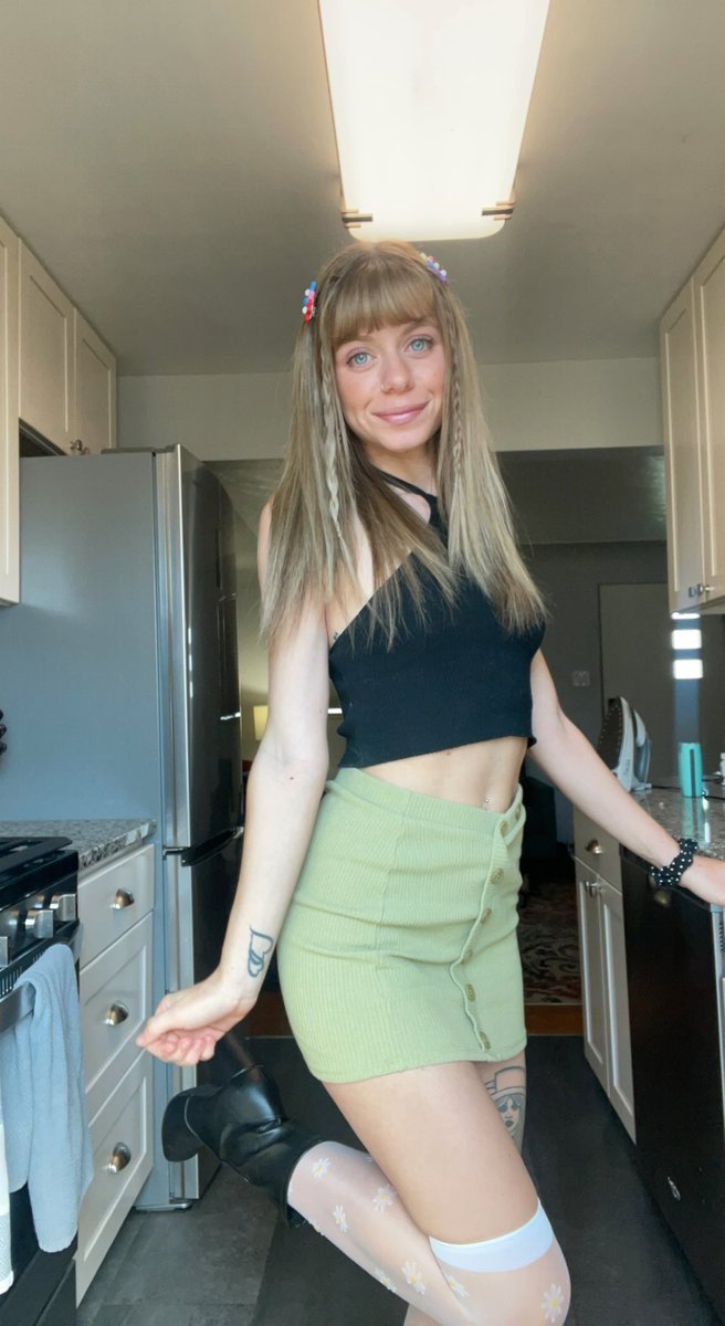 baystclair's tweet photo. feeling pretty in colorado :-) https://t.co/2qHqU770mS