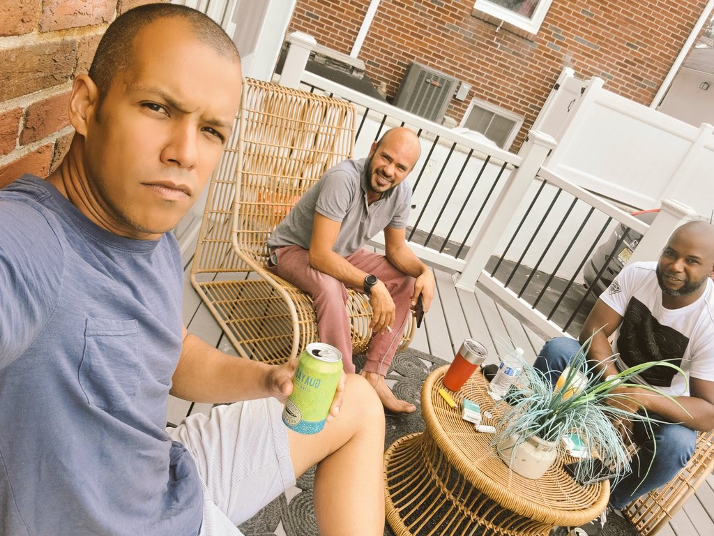 OasisJaguaresco's tweet photo. #LaborDayWeekend ... par de horas mas..   #ElClandelaFuria @mecoturbo1981 @dario_lebron #MecoPatio2022 #Year44 https://t.co/beT98Rx879
