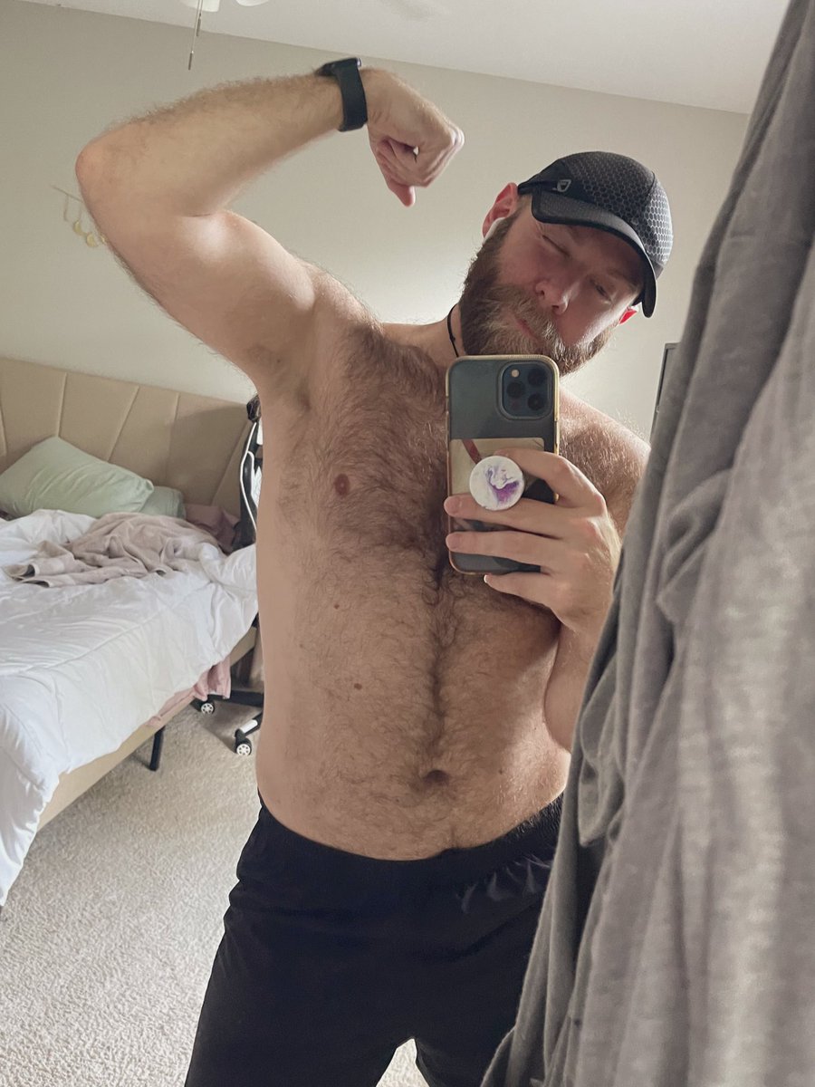 Leviticussed's tweet photo. The towel on my bed is not wet. I am not a heathen… 

‘least not that kind. https://t.co/OF6KDHBQnN
