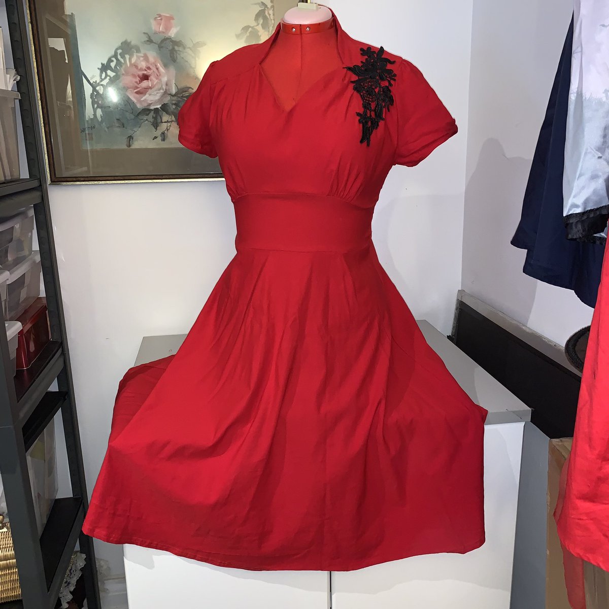 samanthawpg's tweet photo. WOW! Almost sold out of all my items on my @Poshmarkapp @CanadaPoshmark #visualeyecandy closet. Thank you to everyone who has support me by buying something everyday! I have lots of items to sell from my personal collection of clothes and collectable.
https://t.co/TLnOmnobg3 https://t.co/FgCqbqv048
