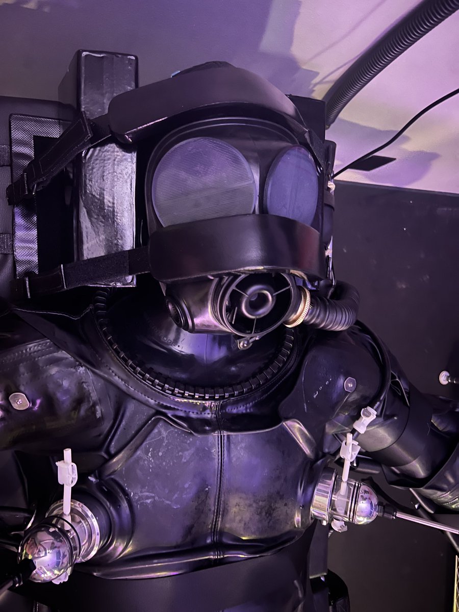 JeofPiersonXXX's tweet photo. Meet a new friend that wanted to experience sensory deprivation, milking, some electro and CBT 

I put him in my SeriousKit Mega Suit and started to have fun with him… https://t.co/WYJEesWO9T
