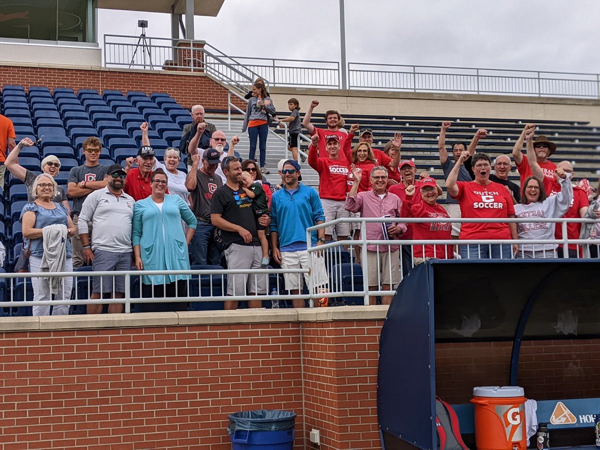 CentralWSoc's tweet photo. A big @CentralDutch thank you to the #DutchNation for their support today and this weekend! Loved seeing so much red in the crowds! #GoDutch https://t.co/xnPlWFhiyb