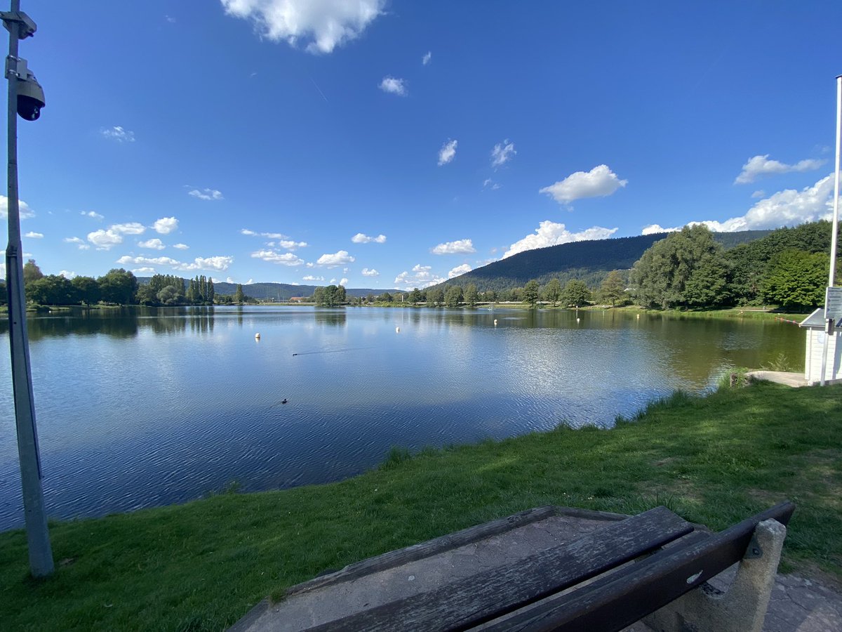 SCREAM1003's tweet photo. #Twitter #Vosges #France #lac #balade https://t.co/6crK5kOkL4