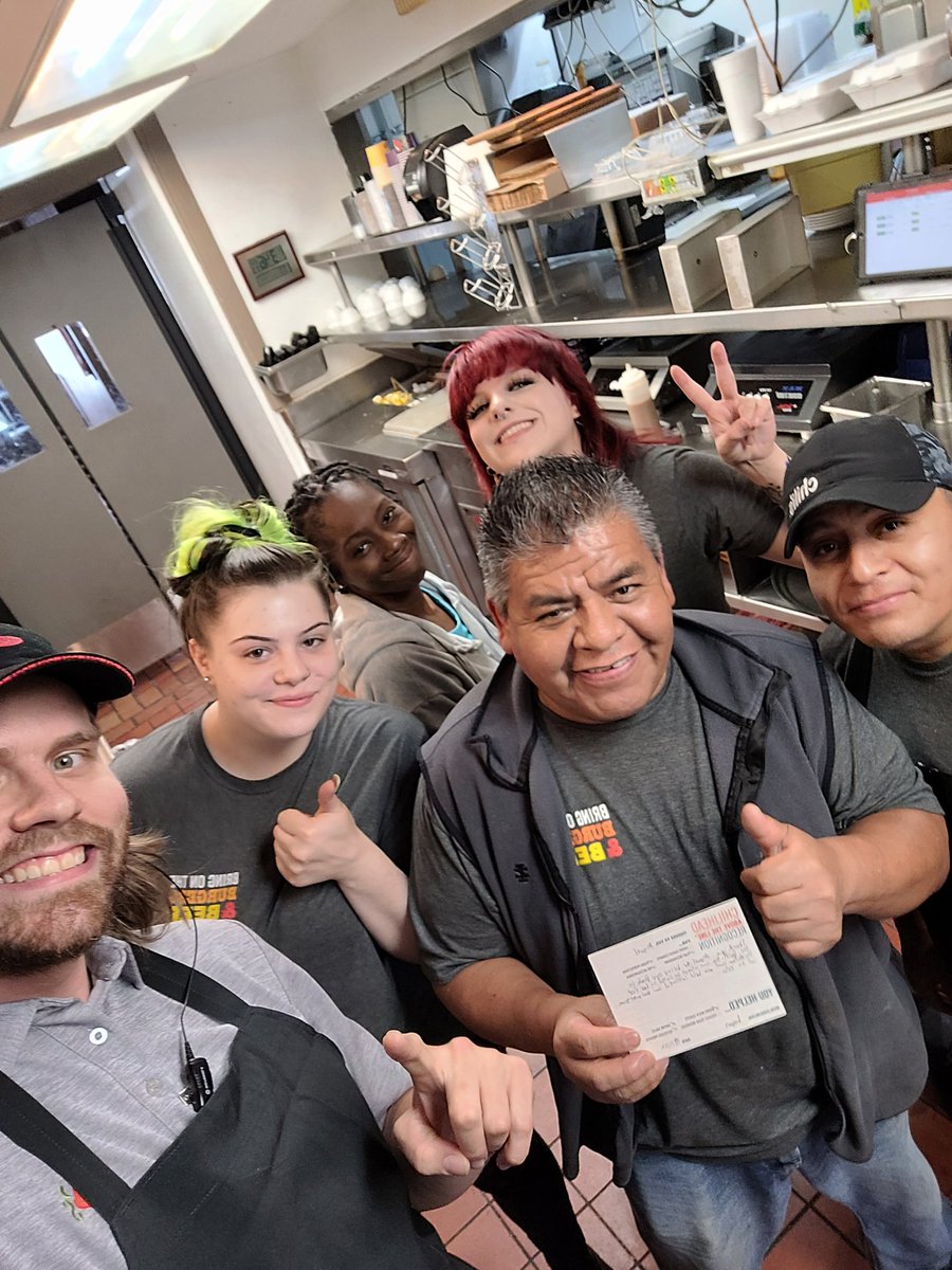 LoganTBowers's tweet photo. Shout out and ATL for the main man Miguel! He is our rock in the HOH and you can always expect prep perfection from him. #teamhoffman #chilis @MarissaOcampo11 @GumpMike @NicholasBPaxton https://t.co/4wlqrBUzQa