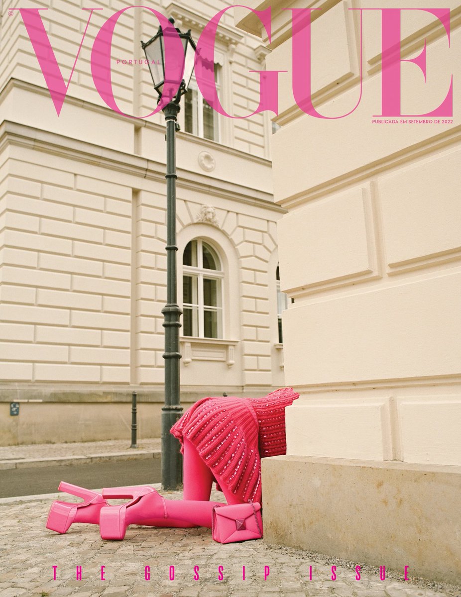 jacquemusx's tweet photo. These new Vogue Portugal covers 👀 https://t.co/qGxx49TpkE