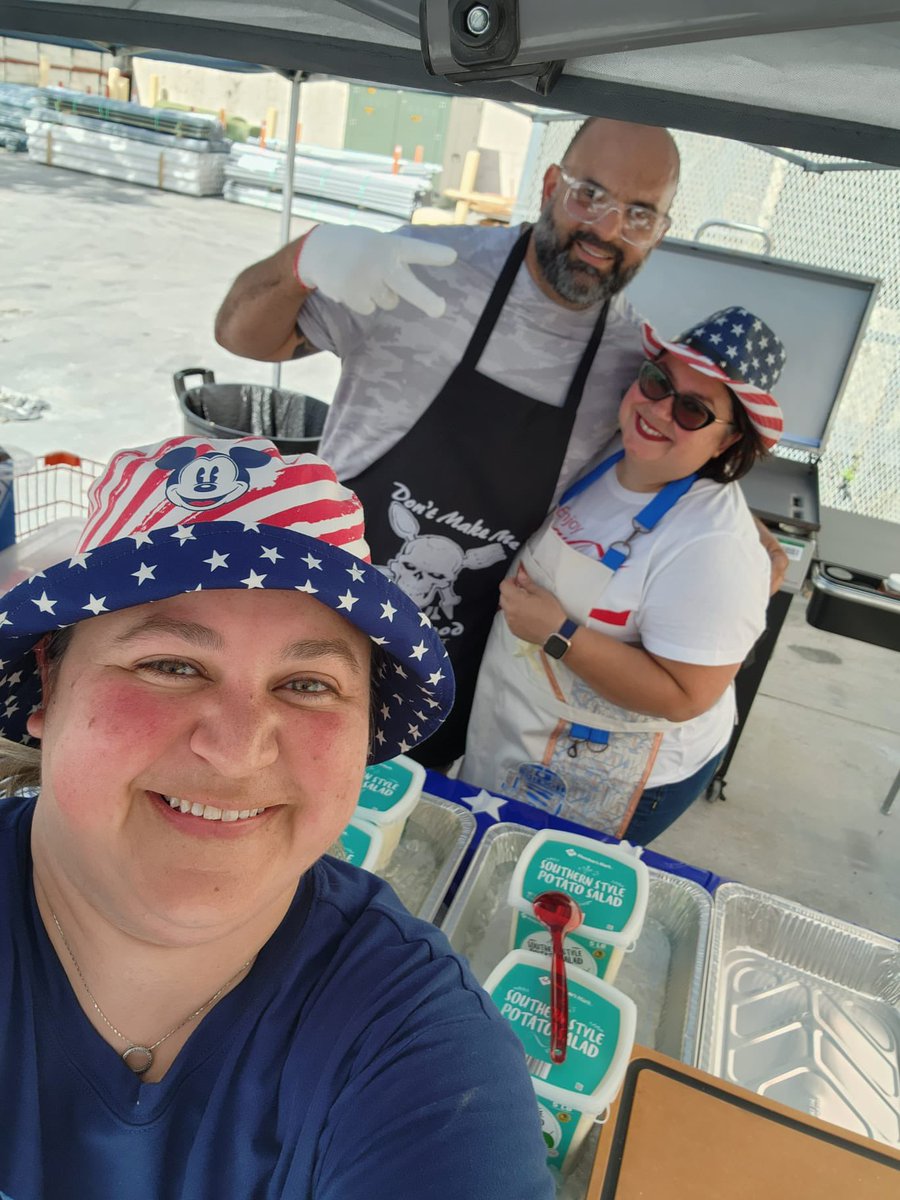 CrystalGnzlz tweet media