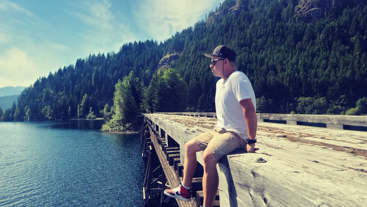 Tamwise1985's tweet photo. Great Long Weekend trip to Vancouver Island #trestlebridge #uppercampbelllake #backflip #campbellriver https://t.co/XQb1rAl3Qk
