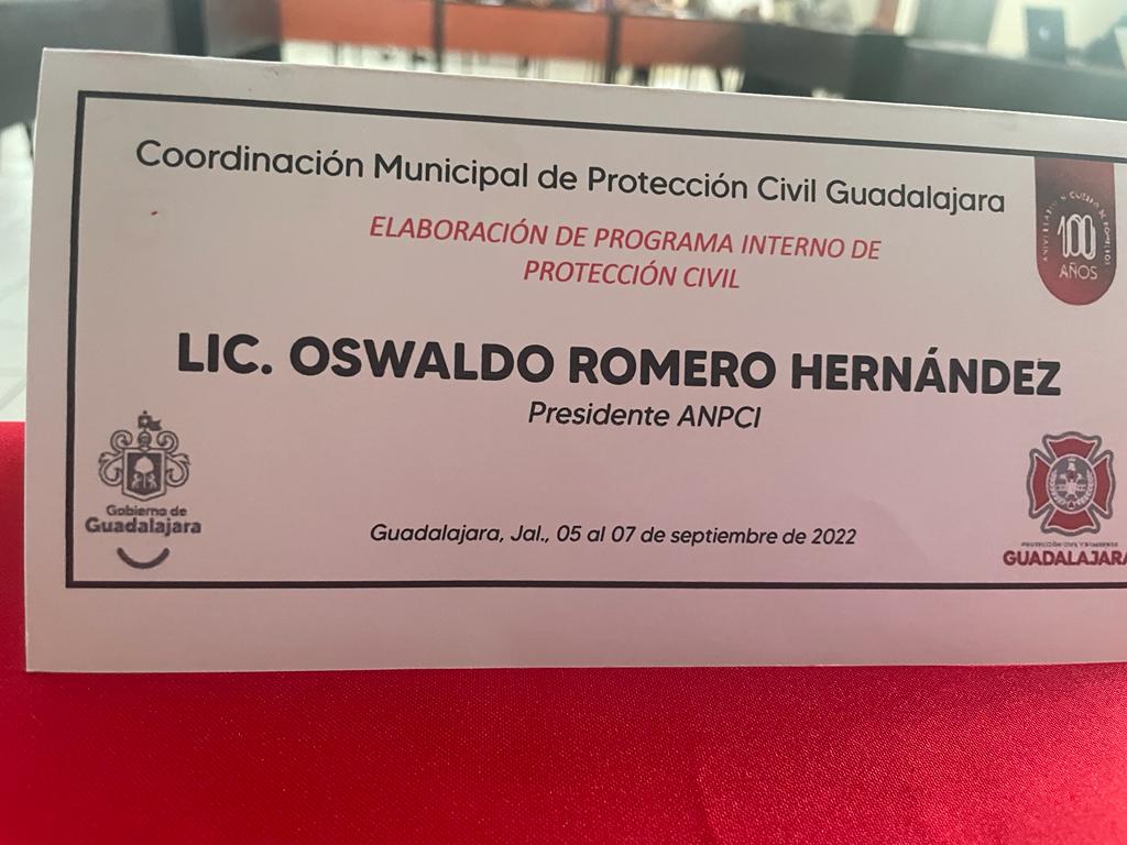 Oswaldo30500729's tweet photo. El día de hoy Iniciamos el Curso de Programas Internos en Materia de Protección Civil para Asesores y Consultores agradezco al Cmdte. Hugo García Pulido Coordinador de @PCYBOMGDL por su gran apoyo a Nuestra Asociación #ANPCI .

Ánimo Vamos #Adarle Mesa Directiva 2022-2024 https://t.co/69kXx9wvKE