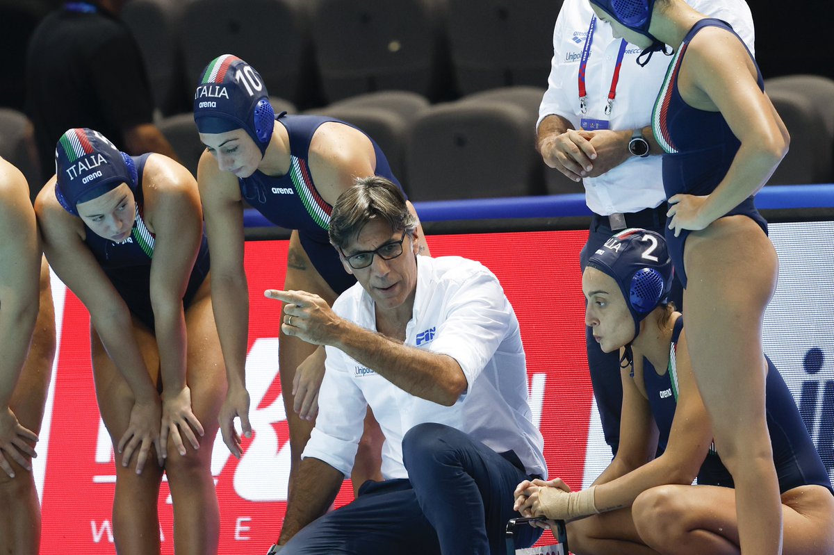 🤽‍♀️ #Italia-#Croazia 16-8
Vittoria e semifinale
Dopo 6 anni di nuovo tra le migliori quattro nazionali d’Europa
Dopodomani semifinale con la #Grecia (ore 20.30), squadra da prendere con le molle. Sarà dura ma ce la metteremo tutta, vogliamo il podio
#7rosa 💪🏽🇮🇹💙
#wp2022split