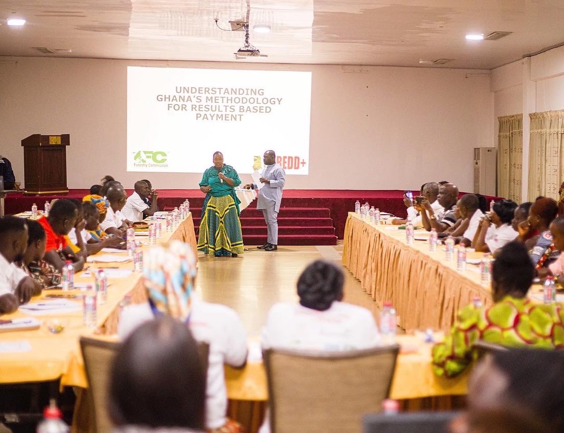 ghredd_official's tweet photo. In pictures is the presentation of Ghana's First Emission Reductions Results and its commensurate planned Payments to beneficiaries as agreed in the Benefit Sharing Plan for the Ghana Cocoa Forest REDD+ Programme (GCFRP). The Funds Flow Mechanism for receipt of the payments.. https://t.co/zwzyYXP6ri