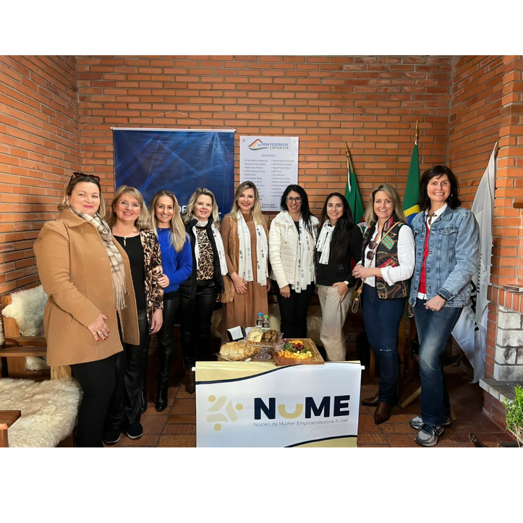 _federasul's tweet image. ACISAR na Casa FEDERASUL na Expointer

Leia mais em: instagram.com/p/CiI8ICkL9J_/…

#federasul95anos
#expointer2022