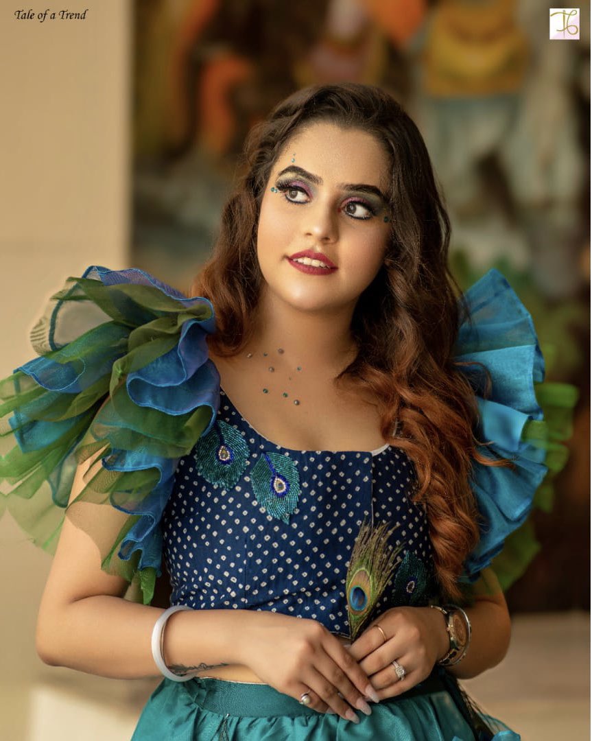 taleofatrend's tweet photo. Razzmatazz Lehenga 💙
.
Concept @GulatiMehak  
Outfit @taanabaanacreations 
.
#fashion #extravaganza #taleofatrend #aconceptbymehakgulati 
.
#75yearsofindependence #azaadikaamritmahotsav #love #traditonaltextilesofindia #jashnebahar #heritage #crafts #explore #traditionaltextiles https://t.co/dB5VYT1cAh