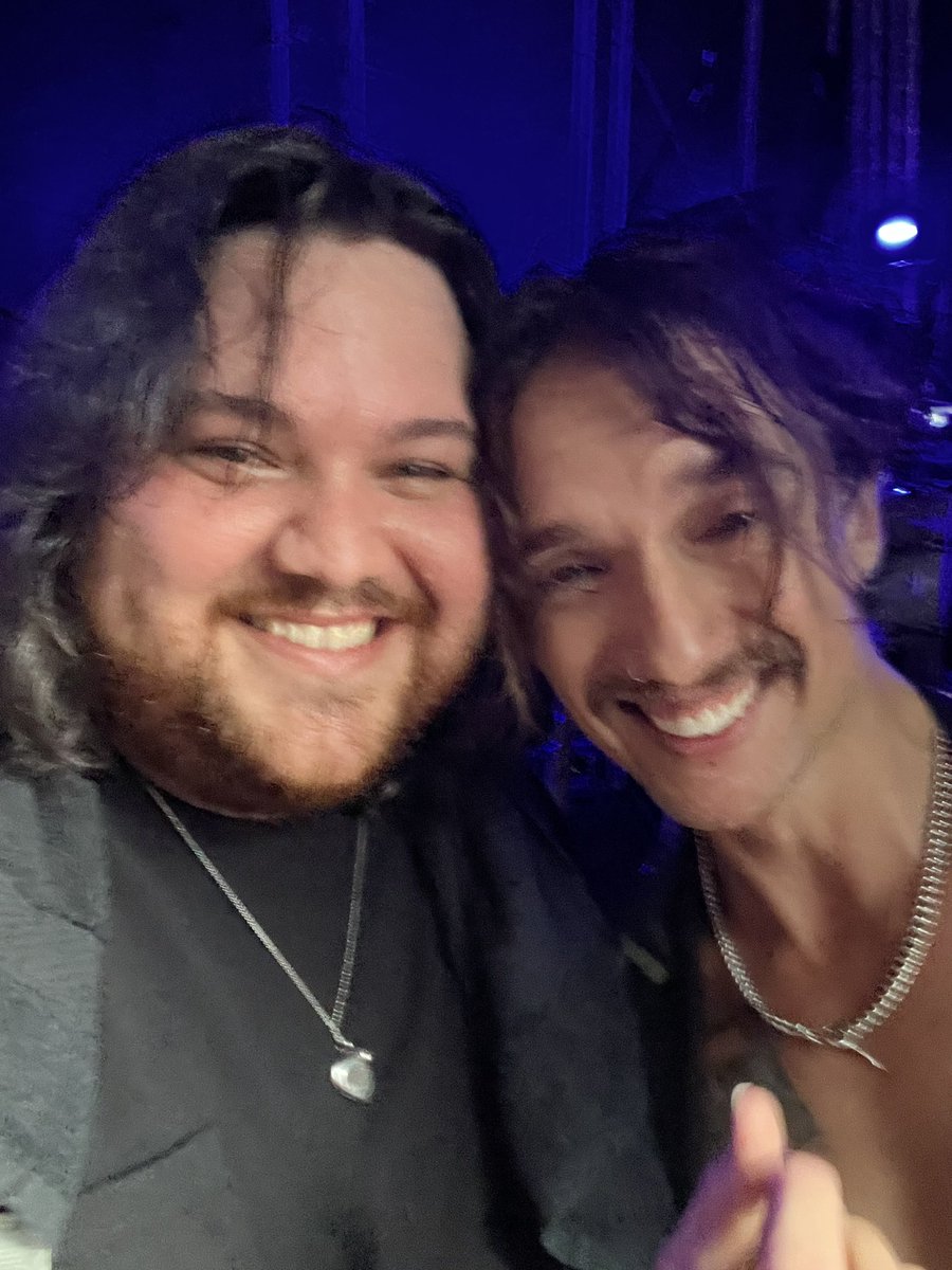 WolfVanHalen's tweet photo. Took some sweaty post jam selfies with my boys Dave, Justin, and Josh after getting off stage at the #TaylorHawkinsTribute. 

Honored to play with such wonderfully talented musicians to pay tribute to Taylor and Pop 🙏 https://t.co/CQGujAyrFk