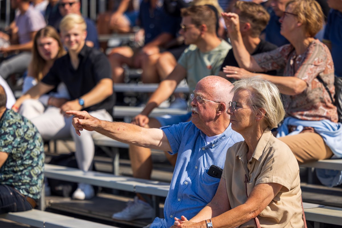Wereldhavendgn's tweet photo. Zo zag de vrijdag van de Wereldhavendagen 2022 eruit! 🤩 Check https://t.co/UhDKmfkkuF voor het hele fotoalbum ⛴️💨 #wereldhavendagen #HavenRotterdam #Rotterdamfestivals #koninklijkemarine #rotterdammakeithappen #WHDvrijwilliger https://t.co/sLqEmvYhvi