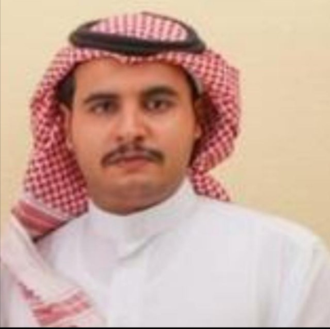 ysh2333's tweet photo. الحمد لله ماتناهى درب ولاختم جهد ولاتم سعي إلا بفضلة. 
ابارك لأخي / عبدالله سالم حديش على تخرجه من جامعة الإمام محمد بن سعود وحصولة على درجة البكالوريس تخصص أنظمة وحقوق"قانون"سائلاً المولى عز وجل أن تكون عونا له على طاعته وإلى مزيداً من التقدم والازدهار. https://t.co/pFhMbsubAz