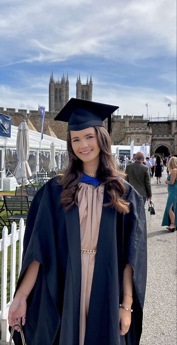 Ange Huthart tweet media