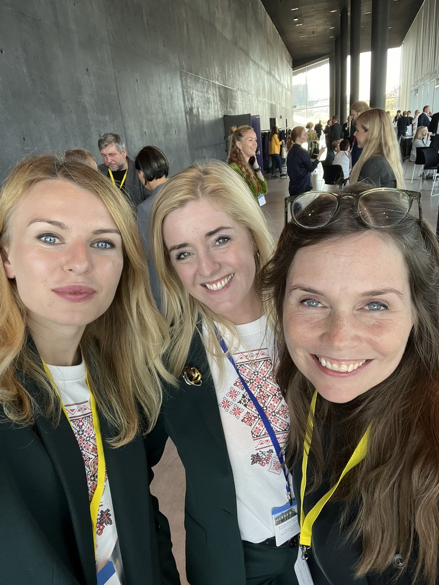 lesiavasylenko's tweet photo. Updating the @NordicCouncil on #Ukraine and what we need to bring victory for democracy. Great talk with Icelandic PM @katrinjak and @bryndisharalds on equipping 🇺🇦 military for the winter. https://t.co/c1qyrPF3z6