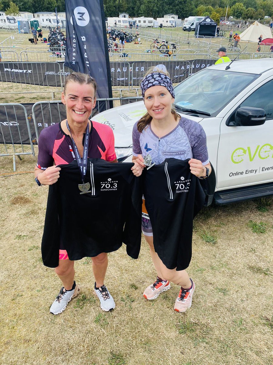 KellyCrombie31's tweet photo. That’s it folks ! Sundowner Middle distance brings a close to the triathlon season for us, and what a season it has been! We’ve enjoyed training and met some amazing people now friends along the way. #triathlonseasonandtraining https://t.co/sa1Lcz1k4C