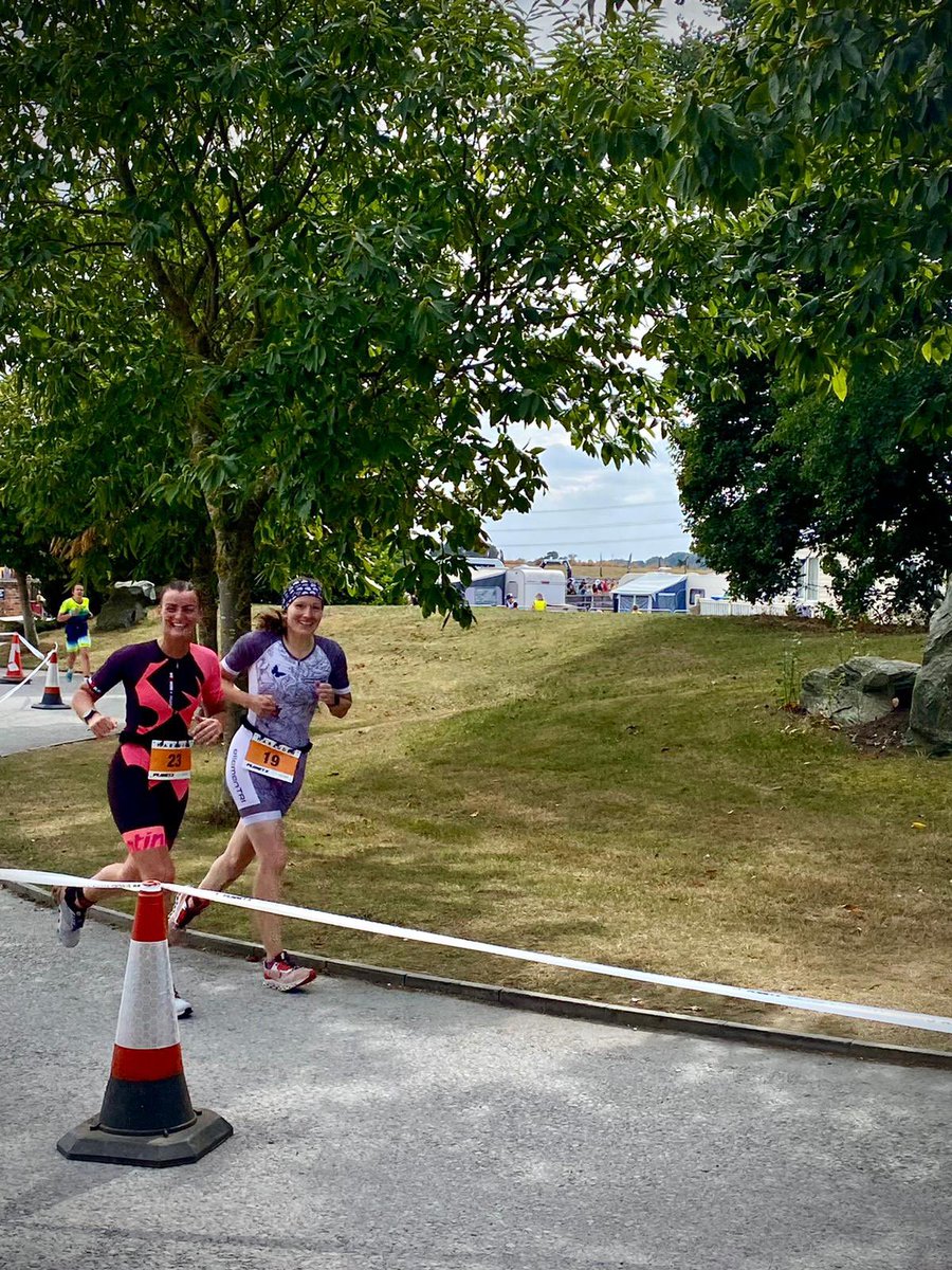 KellyCrombie31's tweet photo. That’s it folks ! Sundowner Middle distance brings a close to the triathlon season for us, and what a season it has been! We’ve enjoyed training and met some amazing people now friends along the way. #triathlonseasonandtraining https://t.co/sa1Lcz1k4C