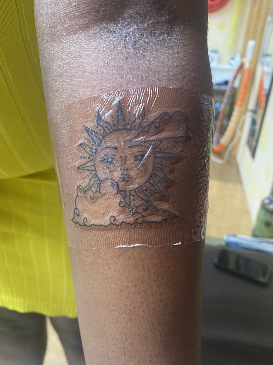 ladyheadass's tweet photo. Tattoos w/ my faves 💓 https://t.co/WqAHMKVqDi