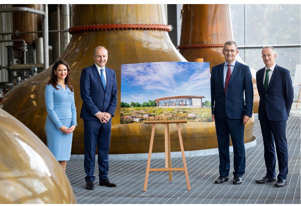 Great to be in Midleton today as <a href="/IrishDistillers/">Irish Distillers</a> announce €250m investment in a new state-of-the-art facility, with hundreds of new jobs.

Shows how the economy is still powering ahead, despite global challenges.